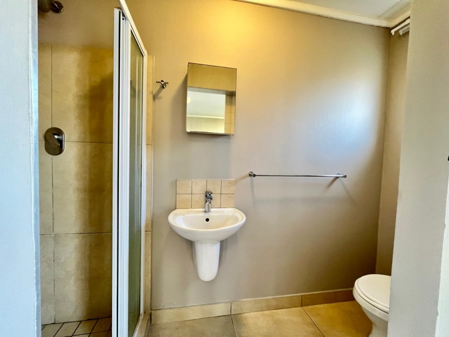 To Let 2 Bedroom Property for Rent in Nahoon Valley Park Eastern Cape